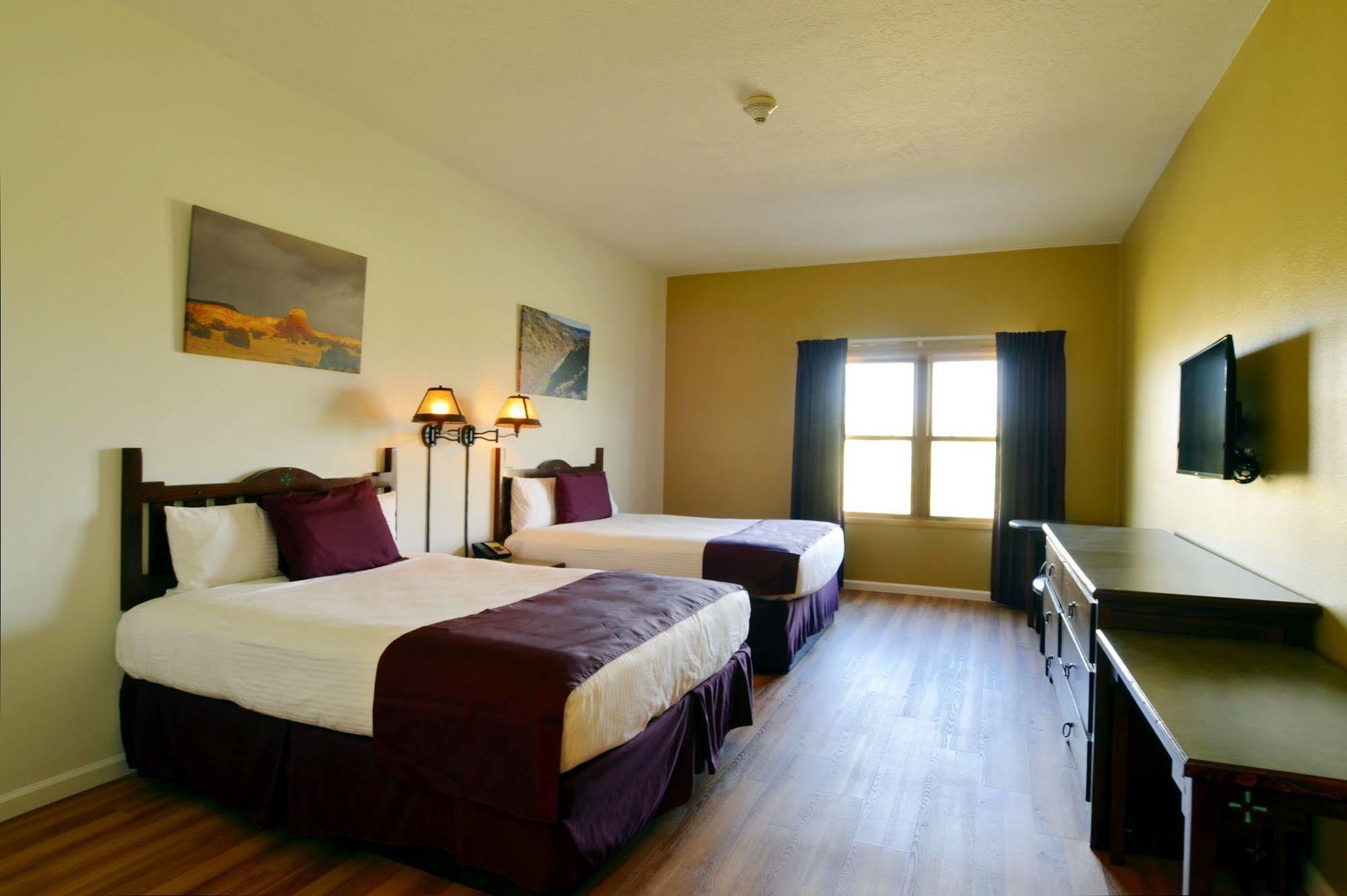 San Juan Pueblo Ohkay Hotel Casino מראה חיצוני תמונה